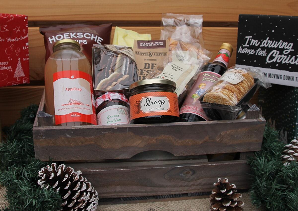 Kerstpakket Vrolijke boeren familie Landwinkel Ol Diek